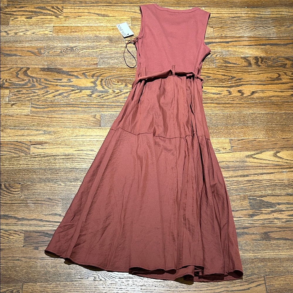 Sleeveless Rust Maxi Dress - Picture 4 of 7